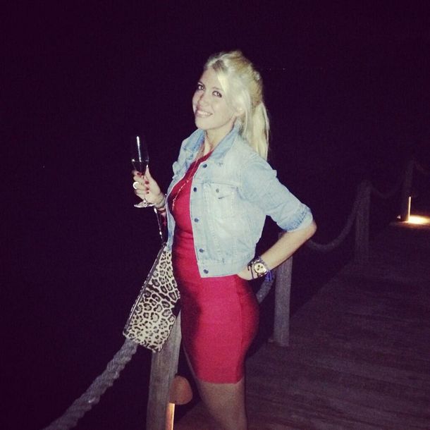 Qué esconde la pancita que mostró Wanda Nara en Navidad