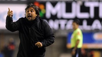 la distorsion de caruso: soy el mourinho argentino la distorsion de caruso: soy el mourinho argentino