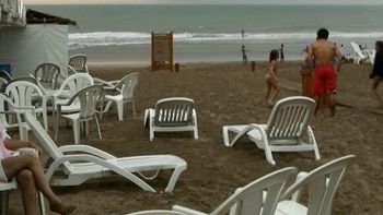 al menos tres muertos y 22 heridos por la caida de un rayo al menos tres muertos y 22 heridos por la caida de un rayo