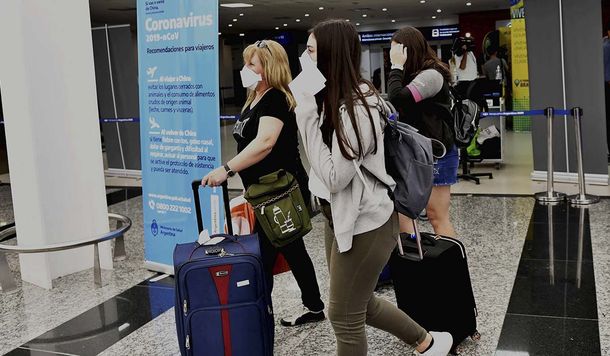 El Ministerio de Trabajo inst&oacute; a otorgar una licencia excepcional a las personas que viajen al exterior