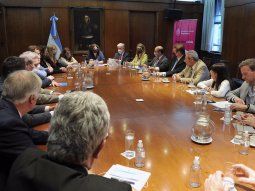 Principio de acuerdo para el congelamiento de precios de los medicamentos