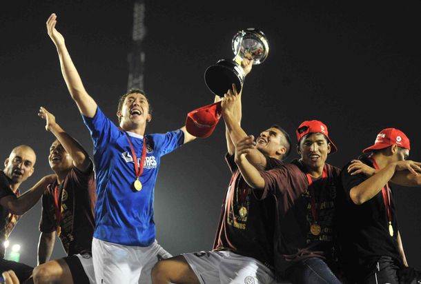 Las mejores fotos del festejo de Lanús  campeón de la Copa Sudamericana