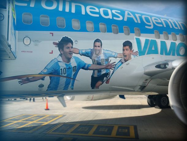 Aerolíneas Argentinas dispuso vuelos especiales a San Pablo por el partido de Argentina en semis