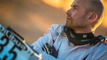 la vida por el dakar: una historia repleta de sacrificio la vida por el dakar: una historia repleta de sacrificio