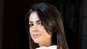 Agustina Cherri, con nuevo look para Fanny la fan. Agustina Cherri, con nuevo look para Fanny la fan.