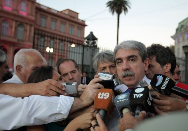 Aníbal Fernández, preocupado por el cruce entre Fein y Arroyo Salgado