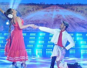 Flor de la V bailó en ShowMatch emocionada
