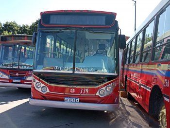 Atacaron a otro colectivero de la empresa La Perlita: analizan un paro
