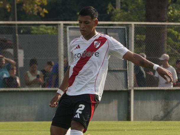 Ulises Giménez, la joven apuesta de River que podría debutar en la Copa Argentina