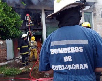 Foto: @bomberoshurlingham