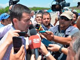 urtubey se traslada a rosario de la frontera por el accidente de los gendarmes urtubey se traslada a rosario de la frontera por el accidente de los gendarmes