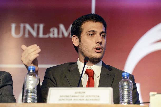 Julián Álvarez: Lo de Bonadío es una operación escudo