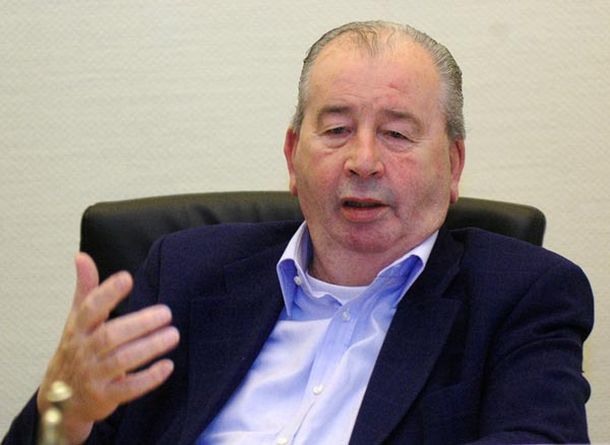 Julio Grondona bancó a Bilardo y disparó contra el ciclo Maradona