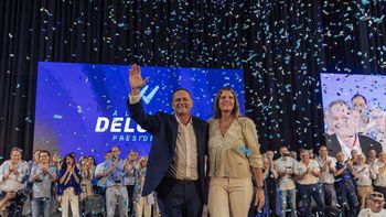 El precandidato nacionalista Álvaro Delgado lanza oficialmente su campaña en Palacio Peñarol. El precandidato nacionalista Álvaro Delgado lanza oficialmente su campaña en Palacio Peñarol.