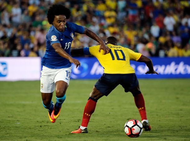 Brasil y Ecuador no pasaron del empate en el debut de la Copa América