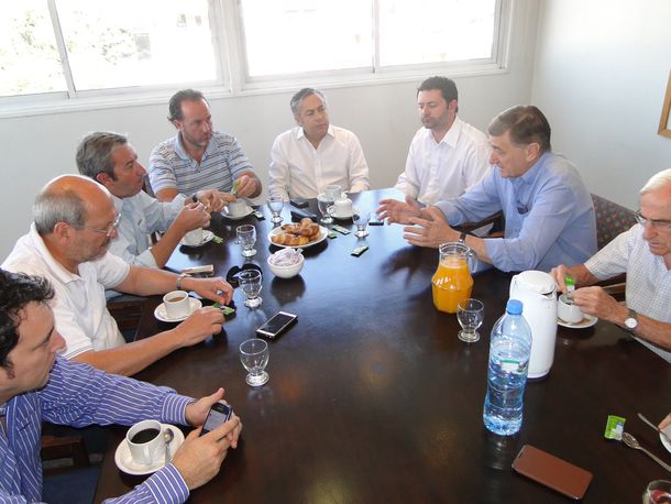 Julio Cobos y Hermes Binner se mostraron juntos en Mendoza