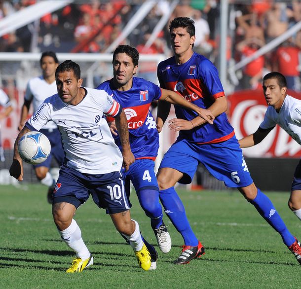 Independiente igualó con Tigre y se mantiene en descenso