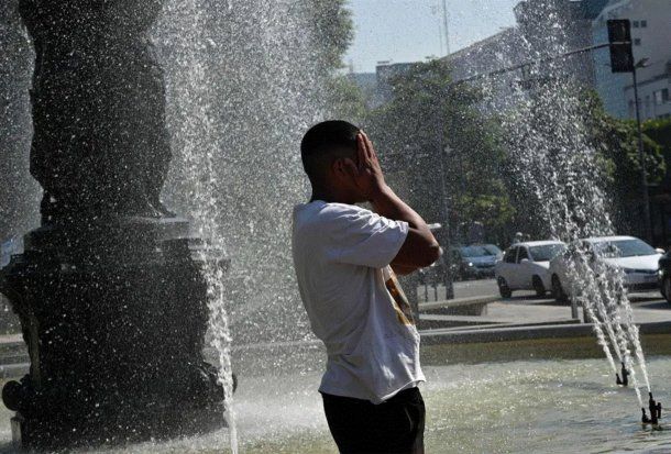 Se esperan altas temperaturas en todo el país. Se esperan altas temperaturas en todo el país.