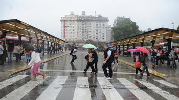 reunion clave de colectiveros para definir si adhieren al paro reunion clave de colectiveros para definir si adhieren al paro