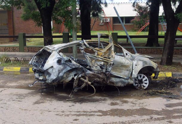 Así quedó el auto de Juan Carlos Demichelis