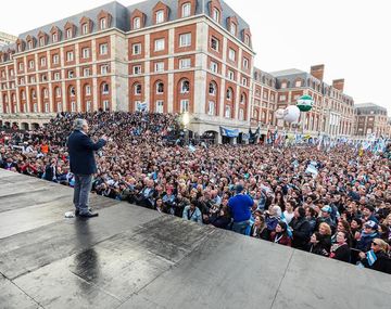 Alberto en el cierre de campaña en Mar del Plata