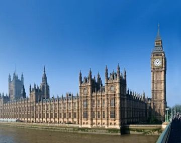 Escándalo en el Parlamento británico: encuentran cocaína en lugares exclusivos para legisladores