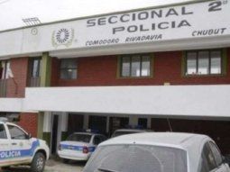Chubut: Un adolescente se entregó a la policía luego de apuñalar y matar a su padre