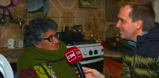 Tiene 88 años y no come para pagar la luz: la dramática historia de Doña Lala
