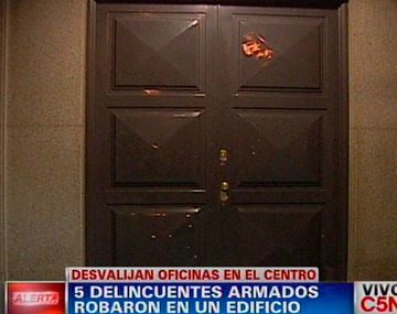 Desvalijaron dos pisos de oficinas en pleno centro porteño
