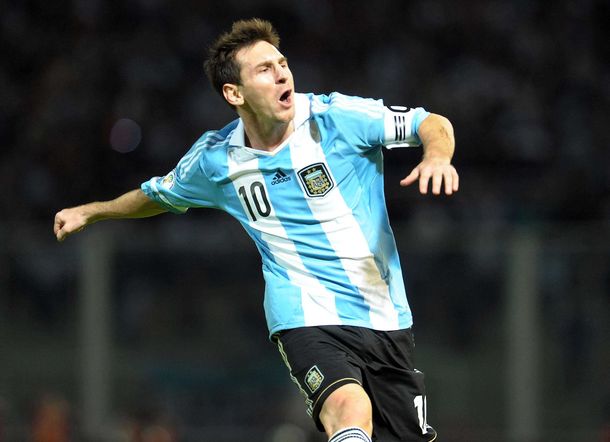 Messi lanza sus golosinas con un mensaje solidario