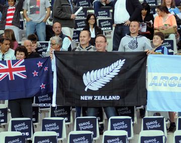 La Plata le reclama medio millón de pesos a la UAR