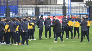 boca entreno sin el cata y con roman entre algodones boca entreno sin el cata y con roman entre algodones