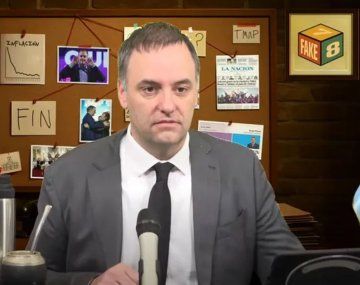 Adorni quiso justificar su difusión de fake
