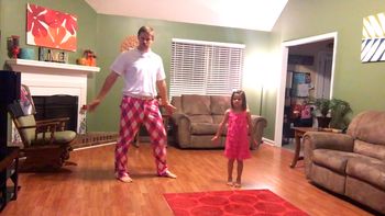 un duo de padre e hija derriten la web con su rutina de baile un duo de padre e hija derriten la web con su rutina de baile