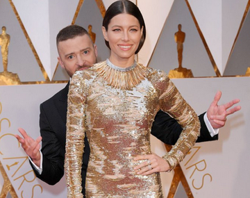 Las desopilantes burlas de Justin Timberlake a Jessi Biel en los Oscar 2017
