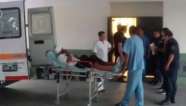 Así trasladaban a Franco Quiroz que fue herido por un balazo de goma