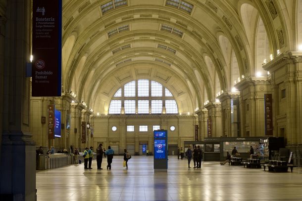 A qué hora empieza el paro de trenes y a qué ramales afecta