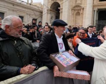 El Papa quiere ayudar para la vuelta del Ciclón a Boedo