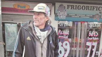 emocionante: la historia de un indigente al que una pasajera le salvo la vida emocionante: la historia de un indigente al que una pasajera le salvo la vida