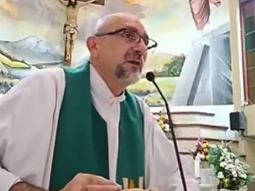 el presagio del sacerdote ecuatoriano: la frase que dijo minutos antes de que una cruz lo aplastara