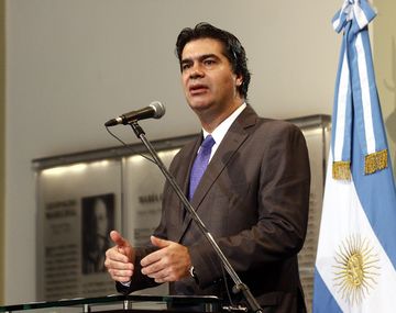 Hay dólares suficientes para importar