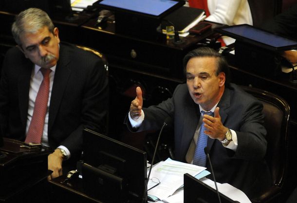 El Senado aprobó la estatización de la Universidad de las Madres de Plaza de Mayo