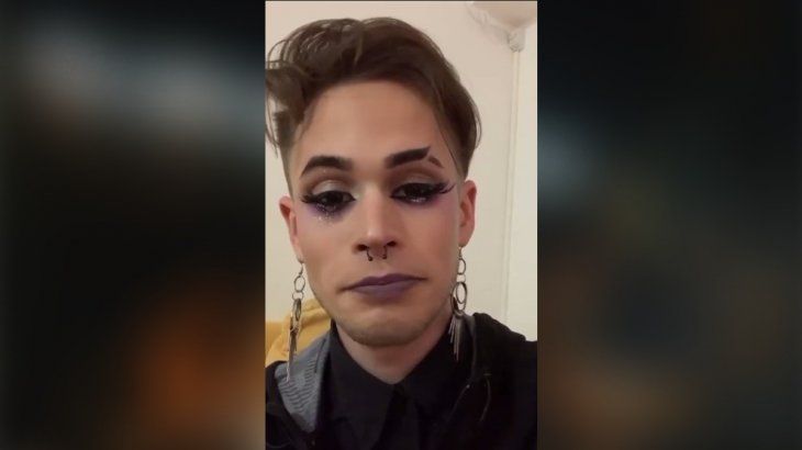 Bahía Blanca: un joven fue discriminado por su maquillaje