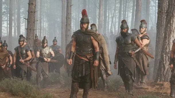 Revelan las primeras imágenes de Robert Pattinson y Zendaya en La odisea, la nueva película de Christopher Nolan