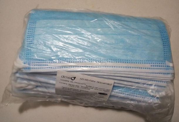 La Anmat prohibió la venta de un barbijo y otros productos médicos