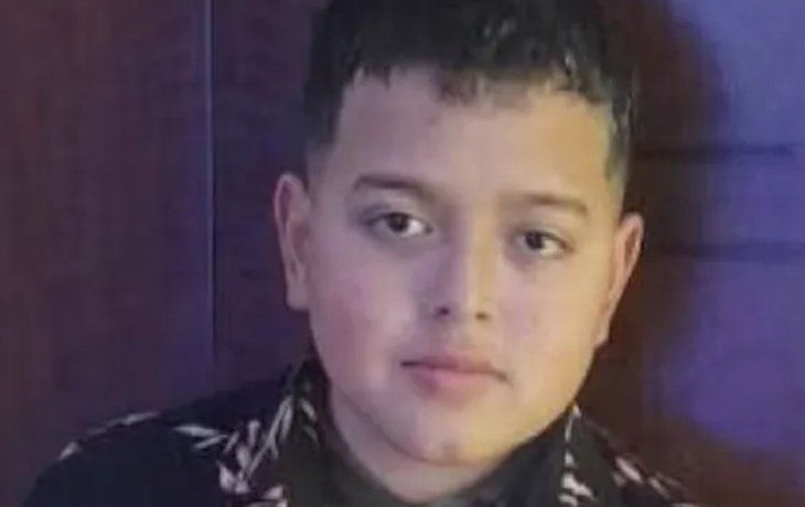 Rosario: un chico fue baleado mientras cenaba con su familia y murió