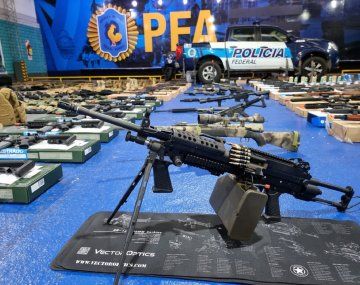 Desbarataron una organización dedicada al contrabando de replicas de armas de guerra