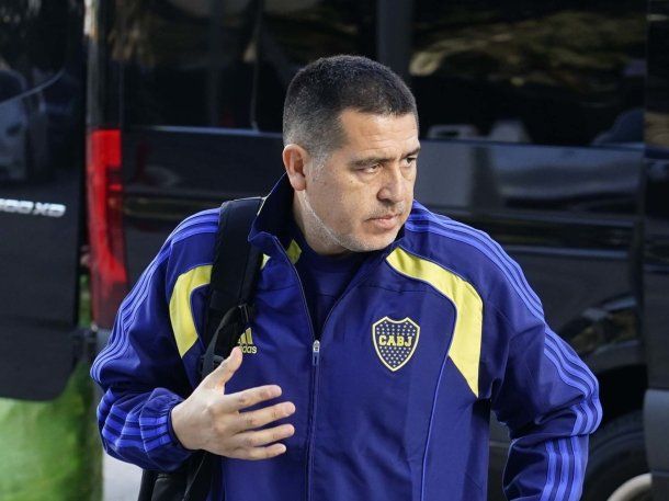 Juan Román Riquelme habló con tres jugadores tras la eliminación de Boca: con quiénes conversó