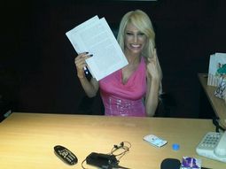 vicky xipolitakis se convirtio en la primera vedette de brillantisima vicky xipolitakis se convirtio en la primera vedette de brillantisima