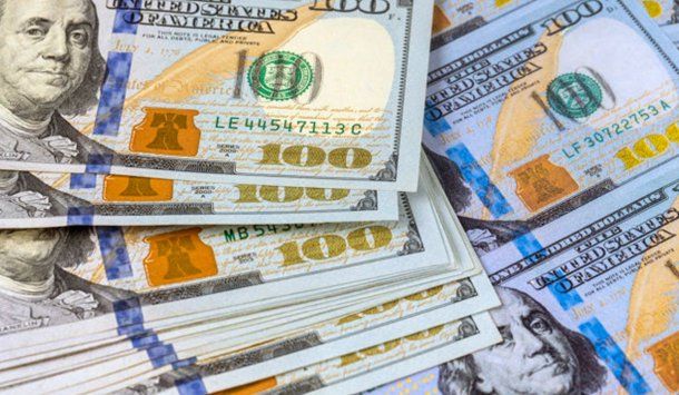 El dólar vuelve a subir a cinco días de las elecciones presidenciales